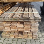 Ca. 46x Doglas Halfhoutsrabat, 18x130mm, lengte 300cm